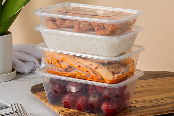 Injection vs. Thermoforming