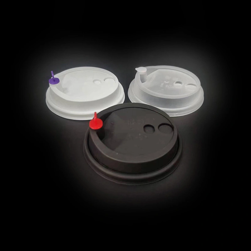 White and black transparent milk tea cup with flat lid